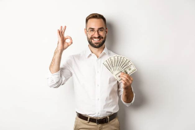 0,55% AhorrUn ahorro del 0,55% medio anual, incluyendo la comisión de custodia y su IVA correspondiente, pueden lograr los socios de OCU Inversiones que tengan sus fondos en EBN.